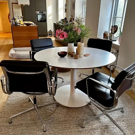 Luxury In The Heart Of Frederiksberg,